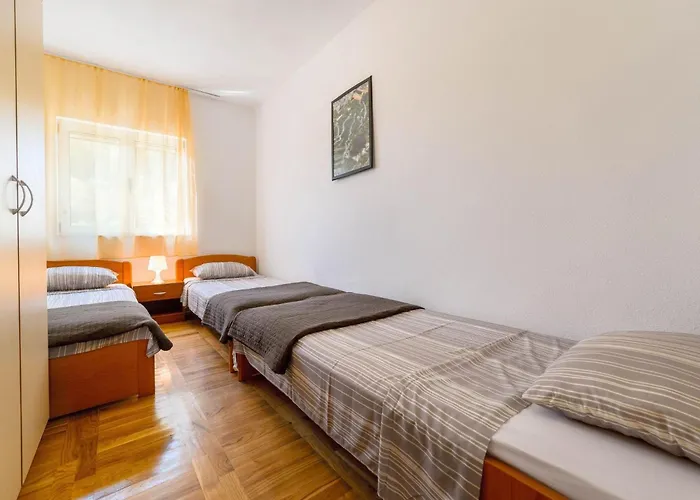 Διαμέρισμα Marina 1 4-1 By Interhome *